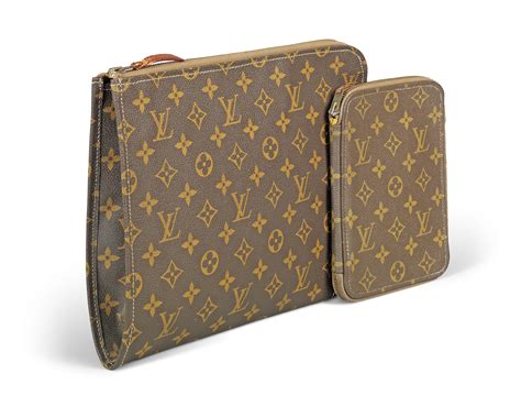 lv pochette.|Lv pochette document.